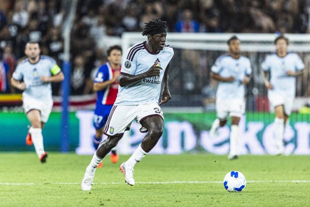 SALZBURG, AUSTRIA - AUGUST 12: Brian Madjo of Aston Villa controls the ball during the UEFA Super Cup 2026 match between Paris Saint-Germain and Aston Villa at Stadion Salzburg on August 12, 2026 in Salzburg, Austria. (Photo by Joao Bravo Sports Press Photo Getty Images)  Copyright: xSportsxPressxPhotox Sportspressphoto_SPR205200
