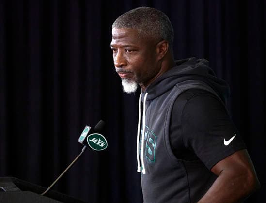 New York Jets head coach Aaron Glenn during a press conference, PK, Pressekonferenz after joint practice with the Tampa Bay Buccaneers during training camp at the Atlantic Health Jets Training Center, Florham Park, New Jersey. CSM NFL, American Football Herren, USA 2026: NY Jets Training Camp AUG 12  - ZUMAc04_ 20260812_zma_c04_076 Copyright: xDuncanxWilliamsx