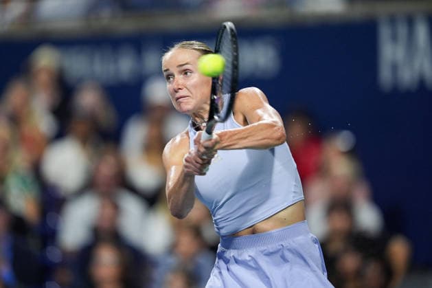 National Bank Open 2026 - Day 12 TORONTO, CANADA - AUGUST 12 : Elina Svitolina of Ukraine in action against Iga Swiatek of Poland in semi-finals round match during day 12 of WTA, Tennis Damen 1000 National Bank Open in Toronto, Ontario, Canada on August 12, 2026. Mert Alper Dervis Anadolu Ontario Canada. Editorial use only. Please get in touch for any other usage.  Copyright: x2026xAnadoluxMertxAlperxDervisx