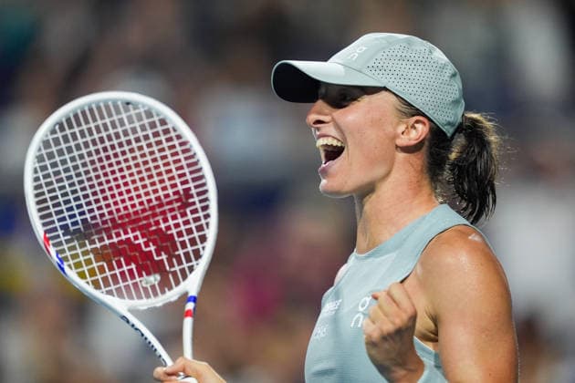 National Bank Open 2026 - Day 12 TORONTO, CANADA - AUGUST 12 : Iga Swiatek of Poland celebrates after defeating Elina Svitolina of Ukraine in semi-finals round match during day 12 of WTA, Tennis Damen 1000 National Bank Open in Toronto, Ontario, Canada on August 12, 2026. Mert Alper Dervis Anadolu Ontario Canada. Editorial use only. Please get in touch for any other usage.  Copyright: x2026xAnadoluxMertxAlperxDervisx