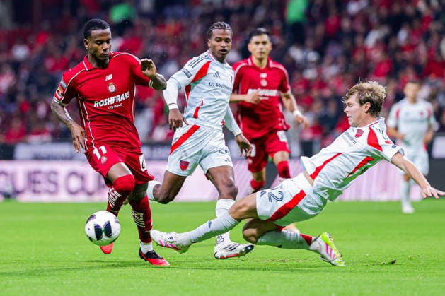 CONCACAF CHAMPIONS LEAGUE 2026 CONCACAF CHAMPIONS LEAGUE 2026 TOLUCA VS FC DALLAS 12082026 TOLUCA, ESTADO DE MEXICO. Action photo of Helinho (L) of Diablos Rojos del Toluca, during week 3 game of the 2026 CONCACAF Champions League tournament held a the Estadio Nemesio Diez of Toluca, Estado de Mexico. Foto de accion de Helinho (I) de los Diablos Rojos del Toluca, durante juego de la jornada 3 del Torneo 2026 de la CONCACAF Champions League, celebrado en el Estadio Nemesio Diez de Toluca, Estado de Mexico PHOTO BY IMAGENSHOP AGENCIA FOTOGRAFICA TOLUCA ESTADO DE MEXICO MEXICO *** CONCACAF CHAMPIONS LEAGUE 2026 CONCACAF CHAMPIONS LEAGUE 2026 TOLUCA VS FC DALLAS 08 12 2026 TOLUCA, STATE OF MEXICO Action photo of Helinho L of the Diablos Rojos de Toluca during Week 3 of the 2026 CONCACAF Champions League tournament held at the Estadio Nemesio Diez in Toluca, State of Mexico Action photo of Helinho I of the Diablos Rojos del Toluca, during the Week 3 match of the 2026 CONCACAF Champions League tournament, held at the Estadio Nemesio Diez in Toluca, State of Mexico PHOTO BY IMAGENSHOP PHOTO AGENCY TOLUCA STATE OF MEXICO MEXICO Copyright: xIMAGENSHOPxAGENCIAxFOTOGRAFICAx