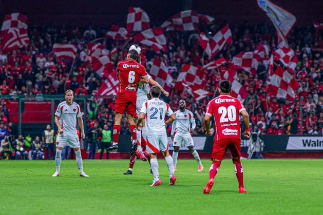 CONCACAF CHAMPIONS LEAGUE 2026 CONCACAF CHAMPIONS LEAGUE 2026 TOLUCA VS FC DALLAS 12082026 TOLUCA, ESTADO DE MEXICO. Action photo of Federico Pereira (6) of Diablos Rojos del Toluca, during week 3 game of the 2026 CONCACAF Champions League tournament held a the Estadio Nemesio Diez of Toluca, Estado de Mexico. Foto de accion de Federico Pereira (6) de los Diablos Rojos del Toluca, durante juego de la jornada 3 del Torneo 2026 de la CONCACAF Champions League, celebrado en el Estadio Nemesio Diez de Toluca, Estado de Mexico PHOTO BY IMAGENSHOP AGENCIA FOTOGRAFICA TOLUCA ESTADO DE MEXICO MEXICO *** CONCACAF CHAMPIONS LEAGUE 2026 CONCACAF CHAMPIONS LEAGUE 2026 TOLUCA VS FC DALLAS 08 12 2026 TOLUCA, STATE OF MEXICO Action photo of Federico Pereira 6 of the Diablos Rojos de Toluca during Week 3 of the 2026 CONCACAF Champions League tournament held at Estadio Nemesio Diez in Toluca, State of Mexico Action photo of Federico Pereira 6 of the Diablos Rojos del Toluca, during a Week 3 match of the 2026 CONCACAF Champions League tournament, held at the Estadio Nemesio Diez in Toluca, State of Mexico. PHOTO BY IMAGENSHOP PHOTO AGENCY TOLUCA STATE OF MEXICO MEXICO Copyright: xIMAGENSHOPxAGENCIAxFOTOGRAFICAx