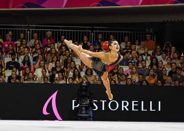 August 12, 2026, Frankfurt, Hesse, Germany: American gymnast RIN KEYS competes in the 42nd Rhythmic gymnastics, Rhythmische Sportgymnastik, RSG World Championships qualifiers in the Festhalle in Frankfurt, Hesse, Germany on Wednesday, August 12, 2026. 2026 Rhythmic Gymnastics World Championships Qualifying  - ZUMAd168 20260812_zsp_d168_117 Copyright: xKaixDambachx