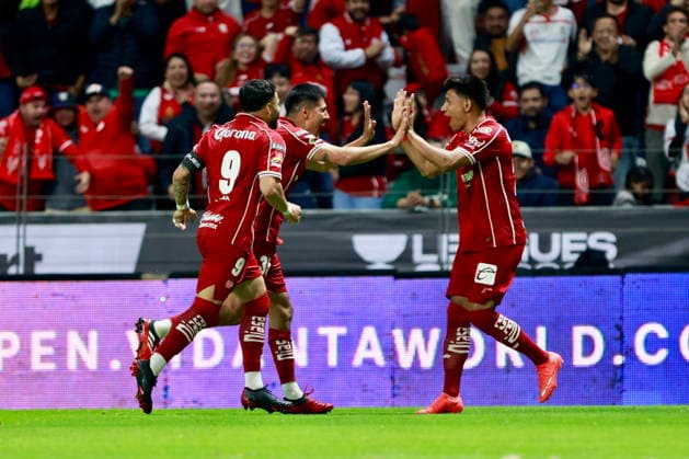 Leagues Cup - Toluca vs Dallas FC Players of Toluca celebrate a goal in a Leagues Cup Match between Toluca and FC Dallas, at the Nemesio Diez stadium in Toluca, Mexico, 12 August 2026. Toluca Mexico  Copyright: xFelipexGutierrezx