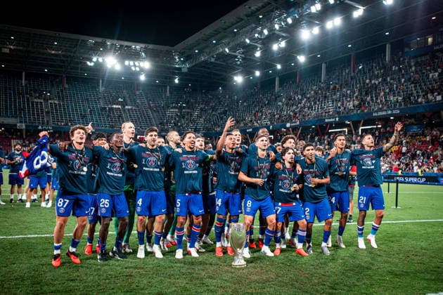 2026.08.12 Salzburg Pilka Nozna, Superpuchar UEFA 2026 PSG - Aston Villa N z pilkarze PSG po wygranym meczu randosc feta celebnracja, PSG players after the match win celebration Foto Mateusz Porzucek PressFocus 2026.08.12 Salzburg Football, UEFA Super Cup 2026 Paris Saint-Germain F.C. - Aston Villa PSG - Aston Villa pilkarze PSG po wygranym meczu randosc feta celebnracja, PSG players after the match win celebration Credit: Mateusz Porzucek PressFocus NEWSPIX.PL --- newspix.pl POLAND OUT! 