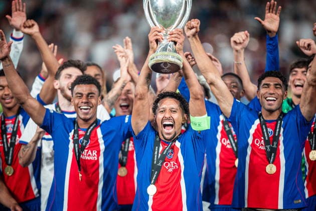 2026.08.12 Salzburg Pilka Nozna, Superpuchar UEFA 2026 PSG - Aston Villa N z Marquinhos po wygranym meczu after win the match celebrations Foto Mateusz Porzucek PressFocus 2026.08.12 Salzburg Football, UEFA Super Cup 2026 Paris Saint-Germain F.C. - Aston Villa PSG - Aston Villa Marquinhos po wygranym meczu after win the match celebrations Credit: Mateusz Porzucek PressFocus NEWSPIX.PL --- newspix.pl POLAND OUT! 