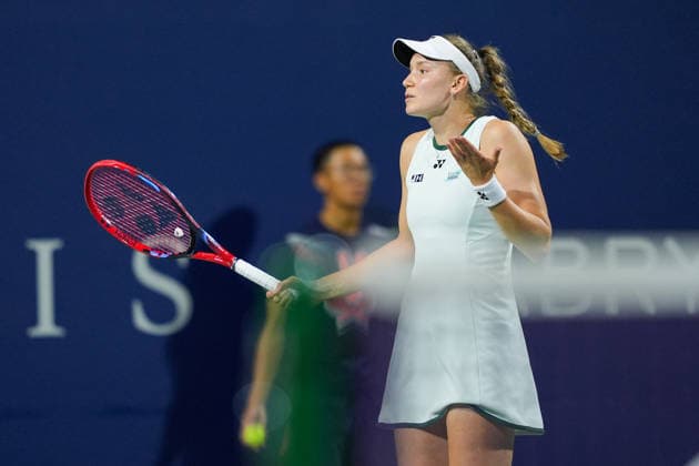 National Bank Open 2026 - Day 12 TORONTO, CANADA - AUGUST 12 : Elena Rybakina of Kazakhstan reacts after losing a point against Coco Gauff of the United States in semi-finals round match during day 12 of WTA, Tennis Damen 1000 National Bank Open in Toronto, Ontario, Canada on August 12, 2026. Mert Alper Dervis Anadolu Ontario Canada. Editorial use only. Please get in touch for any other usage.  Copyright: x2026xAnadoluxMertxAlperxDervisx