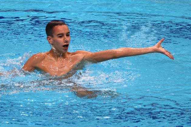 (260813) -- BUDPAEST, Aug. 13, 2026 -- Eneko Sanchez Aguilar of Spain performs during the Men s Solo Technical Final of the World Aquatics Junior Artistic Swimming Championships in Budapest, Hungary, on Aug. 12, 2026. (Photo by Xinhua) (SP)HUNGARY-BUDPAEST-ARTISTIC SWIMMING-WORLD JUNIOR CHAMPIONSHIPS-MEN S SOLO TECHNICAL AttilaxVolgyi 