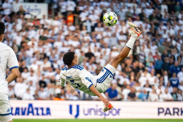 FC Copenhagen v Debrecen, UEFA Conference League qualification, Copenhagen, Denmark Copenhagen, Denmark. 12th, August 2026. Gabriel Pereira (5) of FC Copenhagen seen during the UEFA Conference League qualification match between FC Copenhagen and Debrecen at Parken in Copenhagen. Danmark, Copenhagen  Copyright: xGonzalesxPhoto TobiasxJorgensenx