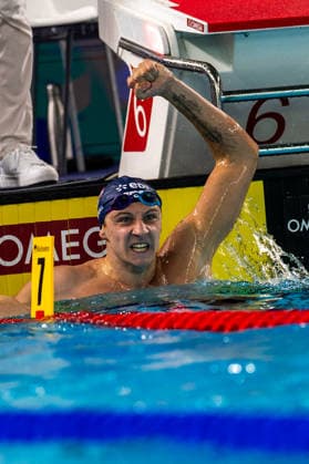 SWIMMING - EAC 2026 PARIS,FRANCE,13.AUG.26 - SWIMMING - European Aquatics Championships Paris 2026, 200m freestyle, men. Image shows the rejoicing of Christian Giefing (AUT).  GEPAxpictures xPhilippxBrem