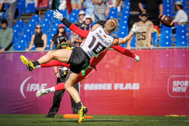 Mexico (MEX) vs. Germany (GER), Day 1 Men at IFAF Flag Football Championships Düsseldorf 2026, 13.08.2026 Duesseldorf, Germany - Aug. 13, 2026: Ben Fröhlich (GER 10) during the match between Mexico (MEX) vs. Germany (GER) on the first day of the Men IFAF Flag Football World Championships at the Bezirkssportanlage Duesseldorf Garath *** Mexico (MEX) vs. Germany (GER), Day 1 Men s Division at the IFAF Flag Football Championships Düsseldorf 2026, August 13, 2026, Düsseldorf, Germany. Ben Fröhlich (GER 10) during the match between Mexico (MEX) and Germany (GER) on the first day of the Men’s IFAF Flag Football World Championships at the Bezirkssportanlage Düsseldorf Garath Copyright: xBEAUTIFULxSPORTS B.Hoffmannx