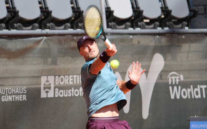 Tennisturnier Ladies & Gents am Hamburger Rothenbaum: Rudolf Molleker (Deutschland). *** Ladies and Men s Tennis Tournament at Rothenbaum in Hamburg, Rudolf Molleker, Germany