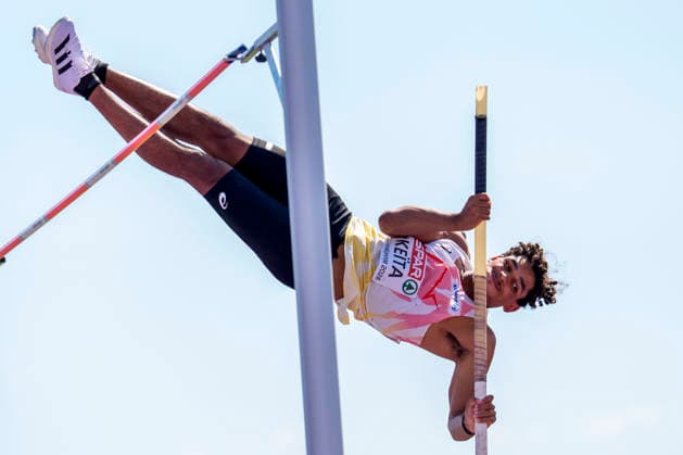 BIRMINGHAM, GREAT BRITAIN - AUGUST 13, 2026 : Dai Keïta (BEL Belgium) competing in the pole vault in the decathlon during the European Athletics Championships at Alexander Stadium on August 13, 2026 in Birmingham, Great Britain. Great Britain Copyright: xLeahxKohringx