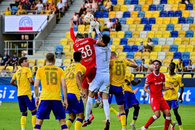 Dunajska Streda , 13Ã08-2026 , MOL Arena , season 2026 2027 , UEFA Conference League play-off football , match between FC DAC 1904 and FC Twente , picture shows goal attempt by FC Twente player Max Bruns DAC 1904 - Twente  x205679611x Copyright:
