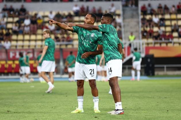 Jordan Obita of Hibernian and Miguel Chaiwa of Hibernian during the warm up Shkendija v Hibernian, UEFA Conference League, 3rd Qualifying Round, Second Leg, Football, Nacionalna Arena Toe Proeski, Skopje, North Macedonia - 13 Aug 2026Skopje Nacionalna Arena Tose Proeski United Kingdom  Copyright: xNikolaxKrstic Shutterstockx 17069367t