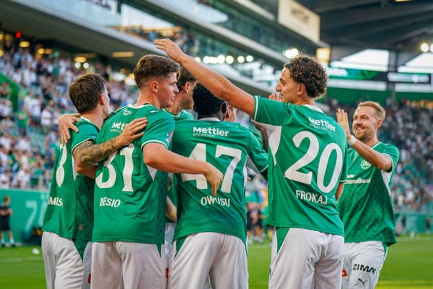 Fussball: Schweiz: UEFA Conference League 2026 27, Qualifikation, 3. Runde, Rückspiel, 13.08.2026 - FC St. Gallen 1879 (Schweiz) vs. Sheriff Tiraspol (Republik Moldau) - Berit Sitterstadion (St. Gallen): Tor und Torjubel zum 1:0 durch Diego Besio (St. Gallen, 31) Freude, Emotionen, Jubel *** Soccer Switzerland UEFA Conference League 2026–27, Qualifying Round, Round 3, Second Leg, August 13, 2026, FC St. Gallen 1879 (Switzerland) vs. Sheriff Tiraspol (Republic of Moldova), Berit Sitter Stadium, St. Gallen, Goal and celebration of the 1–0 score by Diego Besio (St. Gallen), 31, Joy, Emotions, Cheering Copyright: xJOERANxSTEINSIEKx