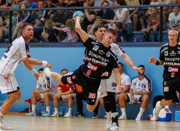 13.08.2026 - Handball - Saison 2026 2027 - Testspiel - Freundschaftsspiel : HC Erlangen HCE - SG BBM Bietigheim - DaMa - xdaxmax - Fabian Wiederstein (18, SG BBM Bietigheim ) Sander Andreassen Overjordet ( 8, HC Erlangen HCE ) Jonathan Fischer (36, SG BBM Bietigheim ) *** August 13, 2026 Handball Season 2026–2027 Exhibition Game Friendly Match HC Erlangen HCE vs. SG BBM Bietigheim Women s Team xdaxmax Fabian Wiederstein 18, SG BBM Bietigheim Sander Andreassen Overjordet 8, HC Erlangen HCE Jonathan Fischer 36, SG BBM Bietigheim