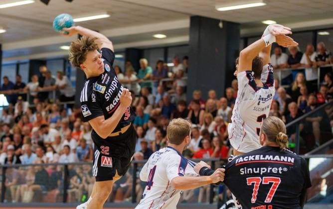 13.08.2026 - Handball - Saison 2026 2027 - Testspiel - Freundschaftsspiel : HC Erlangen HCE - SG BBM Bietigheim - DaMa - xdaxmax - Maxsim Lochman (32, HC Erlangen HCE ) *** August 13, 2026 Handball Season 2026–2027 Exhibition Game Friendly Match HC Erlangen HCE vs. SG BBM Bietigheim Women s Team xdaxmax Maxsim Lochman 32, HC Erlangen HCE