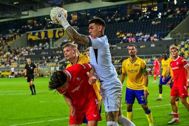 Dunajska Streda , 13Ã08-2026 , MOL Arena , season 2026 2027 , UEFA Conference League play-off football , match between FC DAC 1904 and FC Twente , picture shows DAC goalkeeper Philip Zivanovic DAC 1904 - Twente  x205680902x Copyright:
