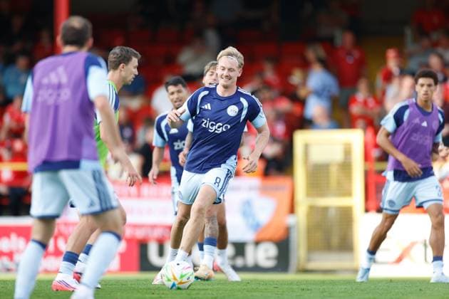 DUBLIN , 13-08-2026, Tolka Park Stadium , season 2026 2027 , UEFA Conference League play-off football . Match between Shelbourne FC and Ajax, Picture shows Ajax player Julian Brandt Shelbourne - Ajax  x205680904x Copyright:
