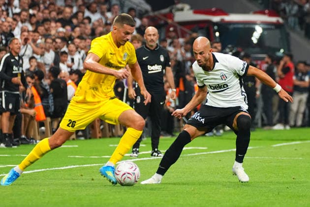 ISTANBUL, TURKEY - AUGUST 13: Vaclav Cerny (R) of Besiktas and Daniel Horak (26) of Hradec Kralove during the UEFA Europa League 2026 27 third qualifying round second leg match between Besiktas JK and Hradec Kralove at Besiktas Park on August 13, 2026 in Istanbul, Turkey. Istanbul Besiktas Turkey Copyright: xSeskimphotox Besiktas-Hradec-1308 (24)