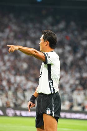 ISTANBUL, TURKEY - AUGUST 13: Hyeon-Gyu oh of Besiktas during the UEFA Europa League 2026 27 third qualifying round second leg match between Besiktas JK and Hradec Kralove at Besiktas Park on August 13, 2026 in Istanbul, Turkey. Istanbul Besiktas Turkey Copyright: xSeskimphotox Besiktas-Hradec-1308 (32)