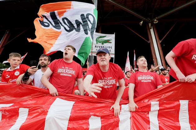 UEFA Conference League Third Qualifying Round Second Leg, Tolka Park, Dublin 13 8 2026 Shelbourne vs Ajax Shelbourne fans before the game Shelbourne fans before the game 13 8 2026  Copyright: xLaszloxGeczox LG_13-08-2026_002423
