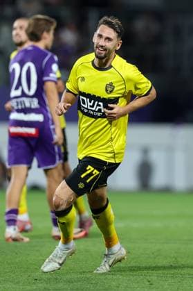 13.August.2026 - SOCCER - 2026 27 UEFA Conference League, Third Qualifying Round, 2nd Leg, FK Austria Wien vs Beitar Jerusalem Omer Atzili (Beitar Jerusalem) celebrates his team s first goal Vienna Franz-Horr-Stadion (Generali-Arena) Vienna Austria Copyright: xYigitxOermex xPsxImagesxYigitxOermex xPsxImagesx