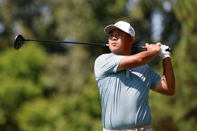 MEMPHIS, TN - AUGUST 13: Si Woo Kim of Korea watches his tee shot on No. 7 during the first round of the FedEx St. Jude Championship, August 13, 2026, at TPC Southwind in Memphis, Tennessee. (Photo by Matthew Maxey Icon Sportswire) GOLF: AUG 13 PGA, Golf Herren FedEx St. Jude Championship EDITORIAL USE ONLY Icon260813039