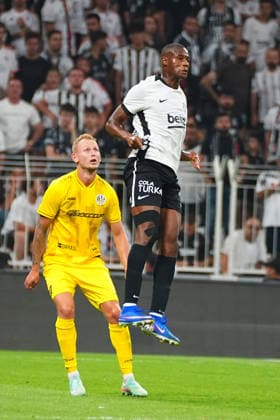 ISTANBUL, TURKEY - AUGUST 13: Tiago Djalo (R) of Besiktas and Ondrej Mihalik of Hradec Kralove during the UEFA Europa League 2026 27 third qualifying round second leg match between Besiktas JK and Hradec Kralove at Besiktas Park on August 13, 2026 in Istanbul, Turkey. Istanbul Besiktas Turkey Copyright: xSeskimphotox Besiktas-Hradec-1308 (91)