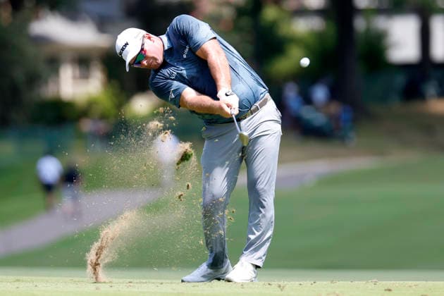 MEMPHIS, TN - AUGUST 13: Ryan Fox of New Zealand hits his approach shot from the No. 1 fairway during the first round of the FedEx St. Jude Championship, August 13, 2026, at TPC Southwind in Memphis, Tennessee. (Photo by Matthew Maxey Icon Sportswire) GOLF: AUG 13 PGA, Golf Herren FedEx St. Jude Championship EDITORIAL USE ONLY Icon260813060