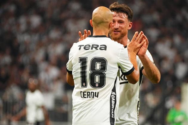 ISTANBUL, TURKEY - AUGUST 13: Vaclav Cerny (18)of Besiktas celebrates after scoring the first goal of his team with Salih Ozcan during the UEFA Europa League 2026 27 third qualifying round second leg match between Besiktas JK and Hradec Kralove at Besiktas Park on August 13, 2026 in Istanbul, Turkey. Istanbul Besiktas Turkey Copyright: xSeskimphotox Besiktas-Hradec-1308 (104)