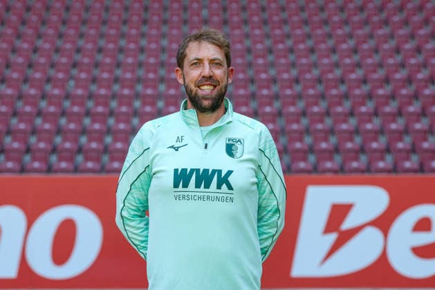Co-Trainer, Alexander Frankenberger; FC Augsburg 1907 1. BL, Porträttermin 2026 2027, Spielerporträts Augsburg Bayern Deutschland *** Assistant Coach, Alexander Frankenberger, FC Augsburg 1907, Bundesliga 1, Profile Session 2026–2027, Player Profiles: Augsburg, Bavaria, Germany Copyright: ximago kolbert-press ChristianxKolbertx