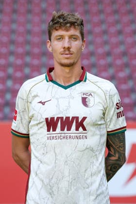 Kristijan Jakic; FC Augsburg 1907 1. BL, Porträttermin 2026 2027, Spielerporträts Augsburg Bayern Deutschland *** Kristijan Jakic, FC Augsburg 1907, Bundesliga 1, Photo Shoot 2026–2027, Player Portraits: Augsburg, Bavaria, Germany Copyright: ximago kolbert-press ChristianxKolbertx