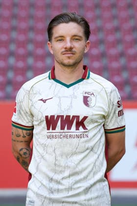 Mads Pedersen; FC Augsburg 1907 1. BL, Porträttermin 2026 2027, Spielerporträts Augsburg Bayern Deutschland *** Mads Pedersen, FC Augsburg 1907, Bundesliga 1, Photo Shoot 2026–2027, Player Portraits: Augsburg, Bavaria, Germany Copyright: ximago kolbert-press ChristianxKolbertx