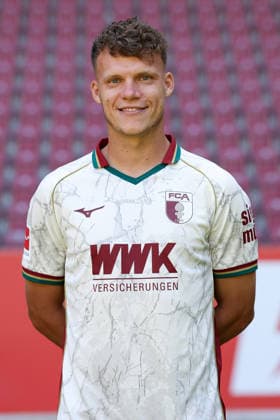 Robin Fellhauer; FC Augsburg 1907 1. BL, Porträttermin 2026 2027, Spielerporträts Augsburg Bayern Deutschland *** Robin Fellhauer, FC Augsburg 1907, Bundesliga 1, Photo Shoot 2026–2027, Player Profiles: Augsburg, Bavaria, Germany Copyright: ximago kolbert-press ChristianxKolbertx