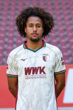 Han-Noah Massengo; FC Augsburg 1907 1. BL, Porträttermin 2026 2027, Spielerporträts Augsburg Bayern Deutschland *** Han Noah Massengo, FC Augsburg 1907, Bundesliga 1, Photo Shoot 2026–2027, Player Profiles: Augsburg, Bavaria, Germany Copyright: ximago kolbert-press ChristianxKolbertx