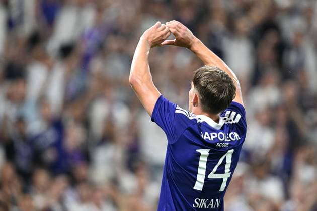 260813 RSC Anderlecht vs PAOK Danylo Sikan (14) of Anderlecht celebrates after scoring the 3-1 goal pictured during the third qualifying round - 2nd leg in the 2026-2027 Uefa Europa League season between RSC Anderlecht and PAOK FC Saloniki from Greece on August 13 , 2026 in Anderlecht, Belgium. (Photo by David Catry Isosport) Anderlecht Belgium  Copyright: xDavidxCatryx 20260813DC2_4594