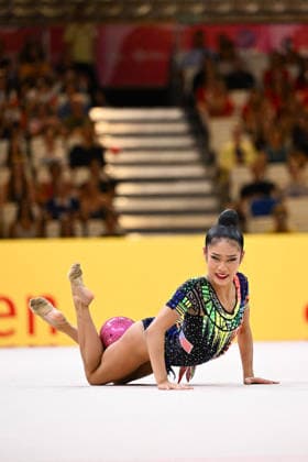 OTHER - Gymnastics - 42nd Rhythmic gymnastics, Rhythmische Sportgymnastik, RSG World Championships Photo by IPA ABACAPRESS.COM87454071 - CHU Megan (USA) performs during the 42nd Rhythmic Gymnastics World Championships in Frankfurt am Main, Germany, on August 13, 2026 Frankfurt am Main Germany  Copyright: xIPAxSport ABACAx