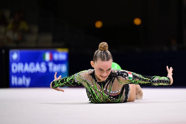 OTHER - Gymnastics - 42nd Rhythmic gymnastics, Rhythmische Sportgymnastik, RSG World Championships Photo by IPA ABACAPRESS.COM87454080 - Tara DRAGAS (ITA) performing her ball routine during the 42nd Rhythmic Gymnastics World Championships in Frankfurt am Main, Germany, on August 13, 2026 Frankfurt am Main Germany  Copyright: xIPAxSport ABACAx