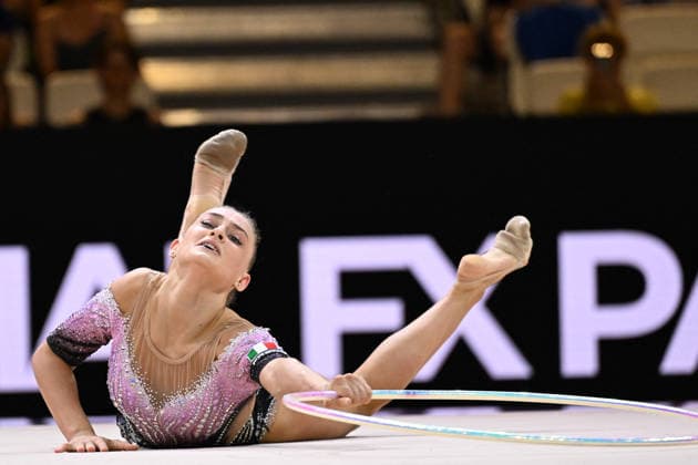 OTHER - Gymnastics - 42nd Rhythmic gymnastics, Rhythmische Sportgymnastik, RSG World Championships Photo by IPA ABACAPRESS.COM87454064 - Tara DRAGAS (ITA) performing her hoop routine during the 42nd Rhythmic Gymnastics World Championships in Frankfurt am Main, Germany, on August 13, 2026 Frankfurt am Main Germany  Copyright: xIPAxSport ABACAx