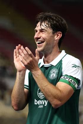Joe Newell of Hibernian celebrates progressing to the next round Shkendija v Hibernian, UEFA Conference League, 3rd Qualifying Round, Second Leg, Football, Nacionalna Arena Toe Proeski, Skopje, North Macedonia - 13 Aug 2026Skopje Nacionalna Arena Tose Proeski United Kingdom  Copyright: xNikolaxKrstic Shutterstockx 17069367bh