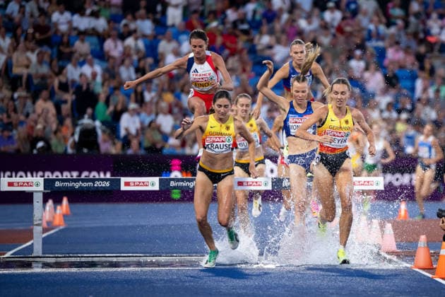 13.08.2026, GBR, Leichtathletik, Europameisterschaft 2026, Abendsession Tag 4, Birmingham Gesa Felicitas Krause ( Deutschland ), Lea Meyer ( Deutschland ) im Wassergraben, 3000 Meter Hindernislauf Damen, Finale Birmingham Alexander Stadium England Großbritannien *** August 13, 2026, GBR, Track and Field, 2026 European Championships, Evening Session, Day 4, Birmingham: Gesa Felicitas Krause (Germany) and Lea Meyer (Germany) in the water jump, Women’s 3,000-meter Steeplechase, Final, Alexander Stadium, Birmingham, England, United Kingdom Copyright: xNordphoto Memmlerx