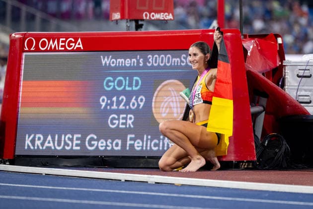 13.08.2026, GBR, Leichtathletik, Europameisterschaft 2026, Abendsession Tag 4, Birmingham Gesa Felicitas Krause ( Deutschland ) jubelt über den Sieg und die Gold Medaille, 3000 Meter Hindernislauf Damen, Finale Birmingham Alexander Stadium England Großbritannien *** August 13, 2026, GBR, Track and Field, 2026 European Championships, Evening Session, Day 4, Birmingham: Gesa Felicitas Krause of Germany celebrates her victory and gold medal in the women’s 3,000-meter steeplechase final at Alexander Stadium in Birmingham, England, United Kingdom Copyright: xNordphoto Memmlerx