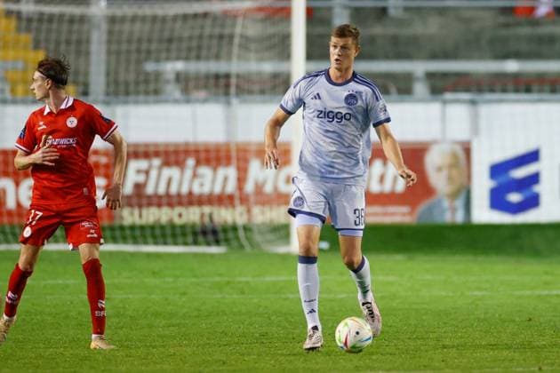 DUBLIN , 13-08-2026, Tolka Park Stadium , season 2026 2027 , UEFA Conference League play-off football . Match between Shelbourne FC and Ajax, Picture shows Ajax player Dies Janse Shelbourne - Ajax  x205684181x Copyright: