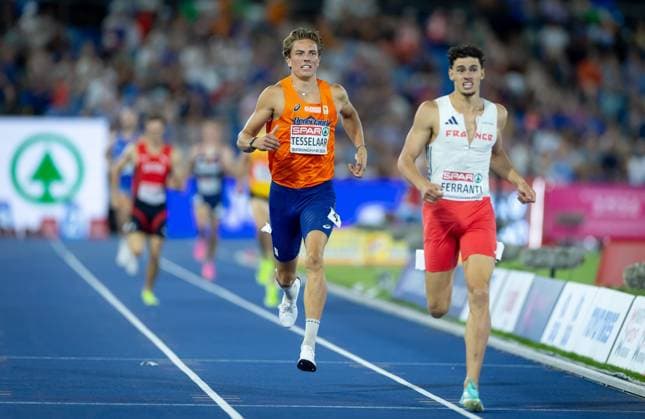 BIRMINGHAM - Jeff Tesselaar in action in the 1500 meter decathlon during the fourth day of the European Athletics Championships. IRIS VAN DEN BROEK ANP xVIxANPxSportx xxANPxIVx 565412331 originalFilename: 565412331.jpg