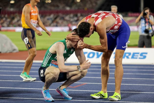 2026 European Athletics Championships, Alexander Stadium, Birmingham, England 13 8 2026 Men™s 800m Final Ireland™s Mark English is congratulated by Croatia™s Marino Bloudek after the race Mark English is congratulated by Marino Bloudek after the race 13 8 2026  Copyright: xx 0S9A2602