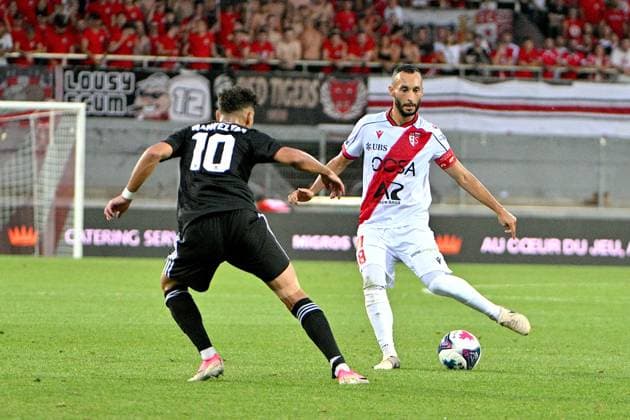Sion, 13.08.2026, Football UEFA Conference League, FC Sion - FC Noah, Ali Kabacalman (FCS 88) duel with Gor Manvelyan (Noah 10) (Frederic Dubuis Imago) FC SION - FC NOAH Imago