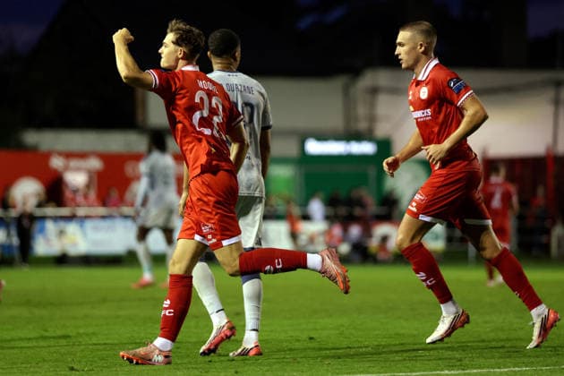 UEFA Conference League Third Qualifying Round Second Leg, Tolka Park, Dublin 13 8 2026 Shelbourne vs Ajax Shelbourne s Sean Moore celebrates scoring his side™s second goal Sean Moore celebrates scoring his side™s second goal 13 8 2026  Copyright: xLaszloxGeczox LG_13-08-2026_005390