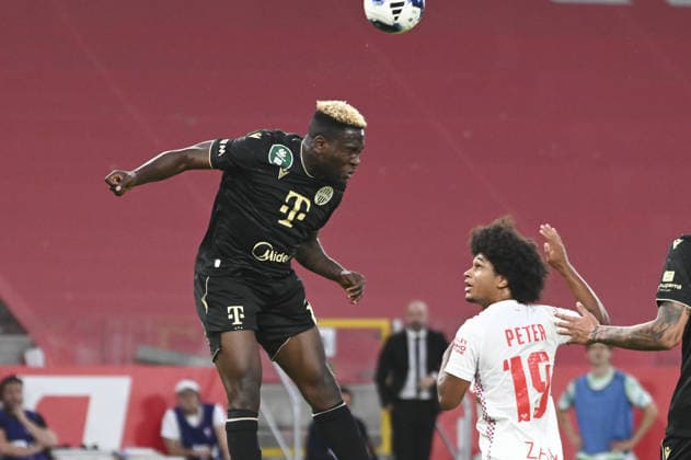 IPA87455935 - Bamidele Yusuf (Fer) and Peter Federico Gonzalez Carmona (Gor) during the UEFA Europa League match between Gornik Zabrze and Ferencvaros at Arena Zabrze in Zabrze, Poland, on August 13, 2026  Copyright: xMichalxDubiel IPAxSportx xx 87455935